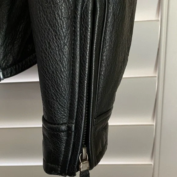 Authentic Harley Davidson Women’s Leather 100th Anniversary leather Jacket Small - Picture 5 of 9